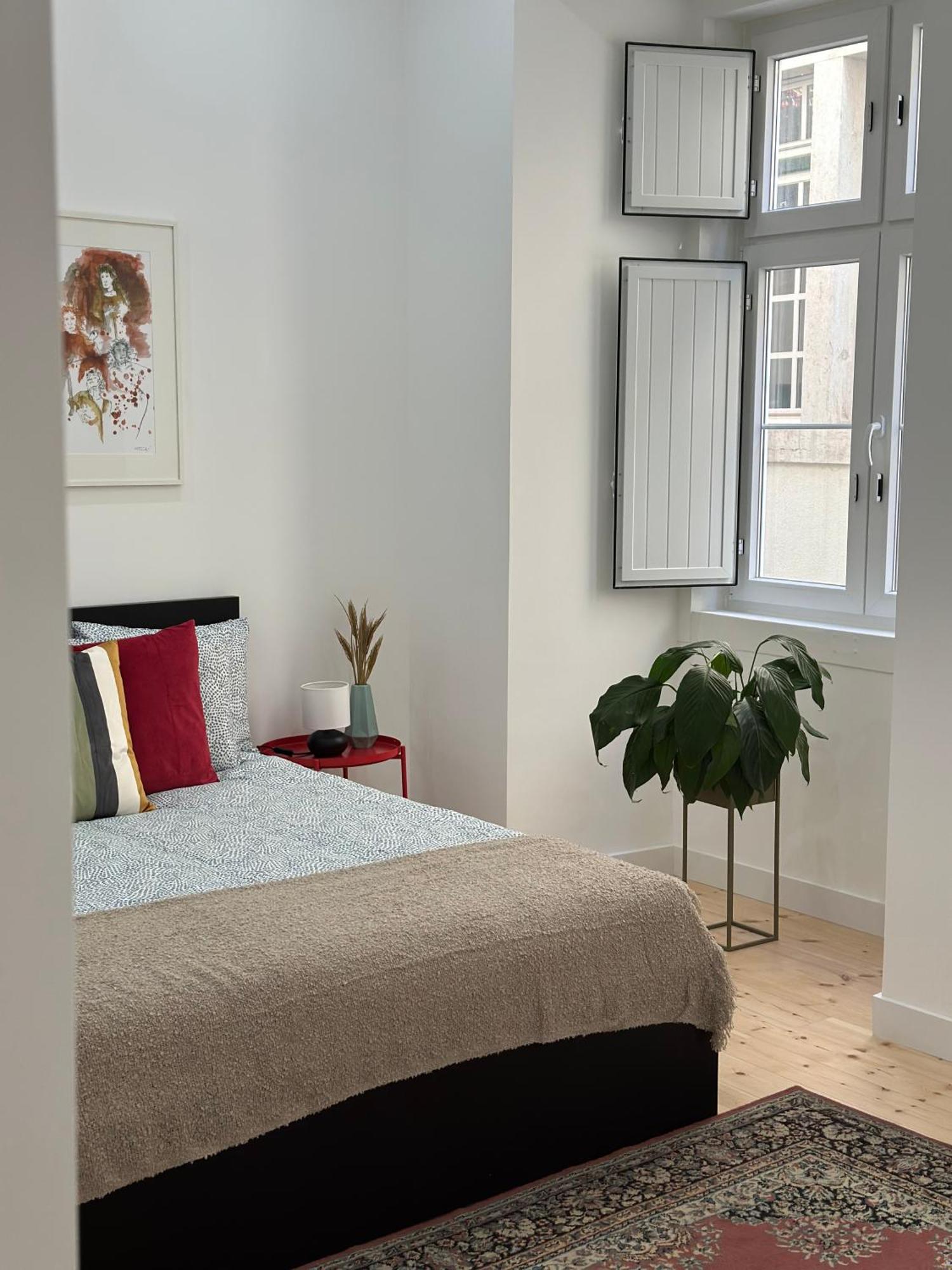 Modern Bedroom In Lisboa Extérieur photo
