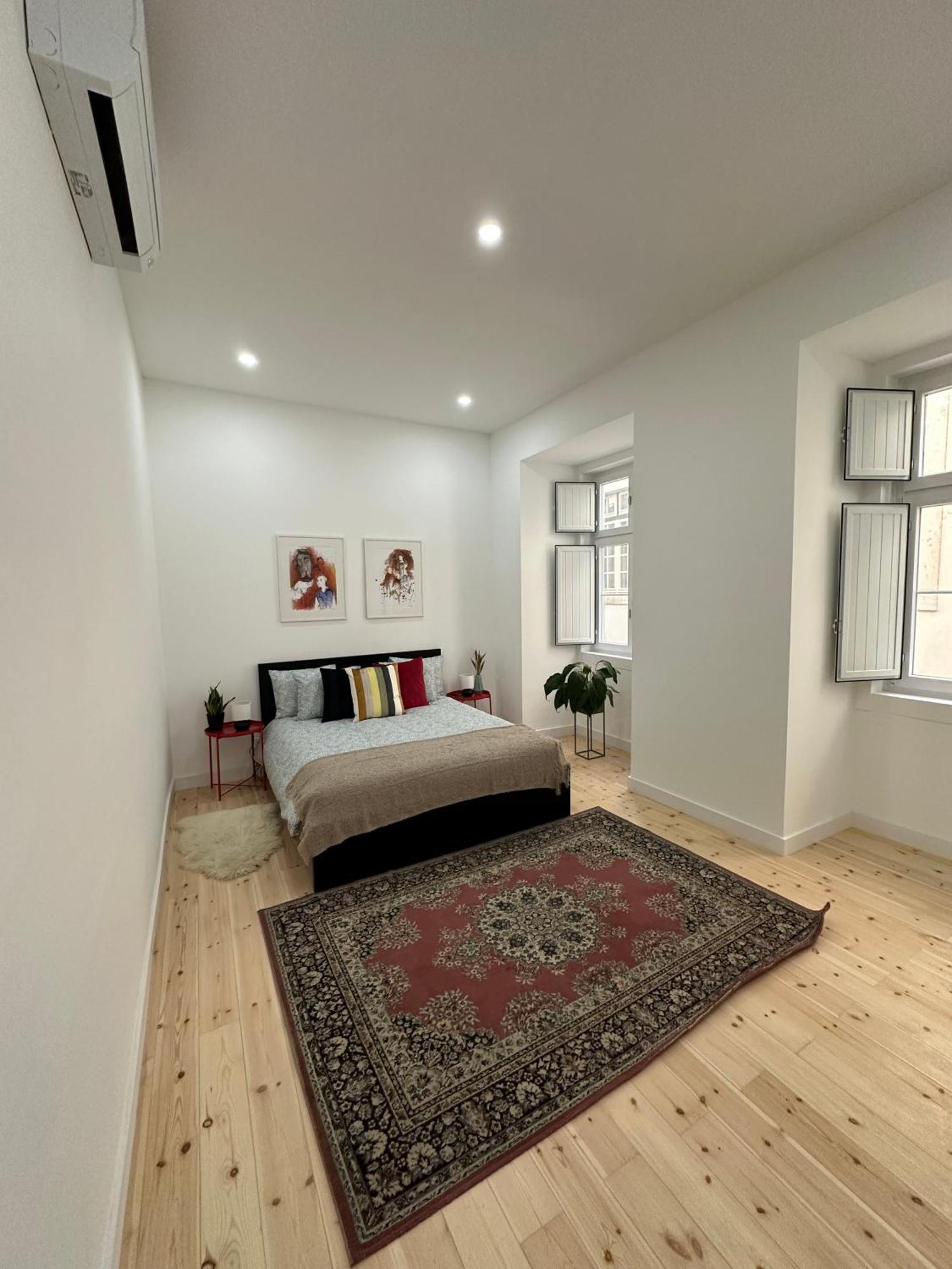 Modern Bedroom In Lisboa Extérieur photo